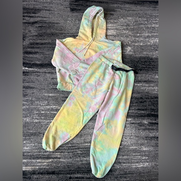 John Elliott Tops - JOHN ELLIOT Designer Marbled Tie Dye Beach Sweatpants & Hoodie Set